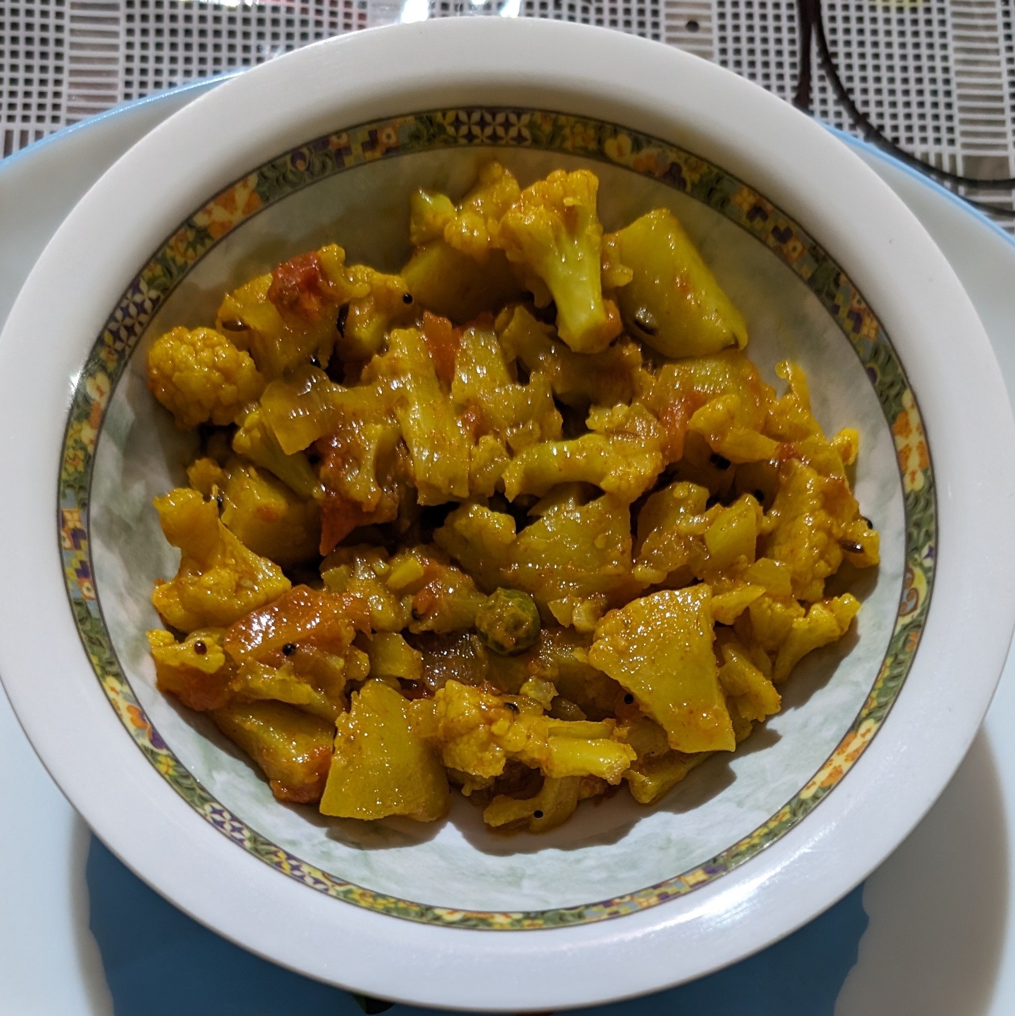 Cauliflower Potato Sabzi